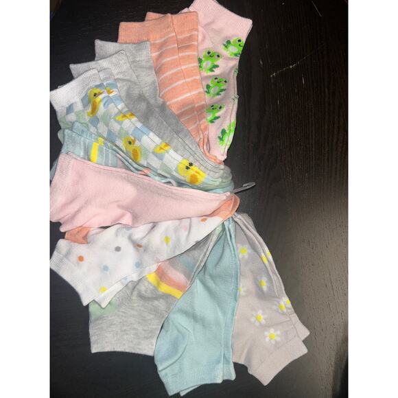 New NWT Women's Ankle Socks Frogs Ducks Polka Dot Floral Solid Striped One Size - Picture 1 of 5